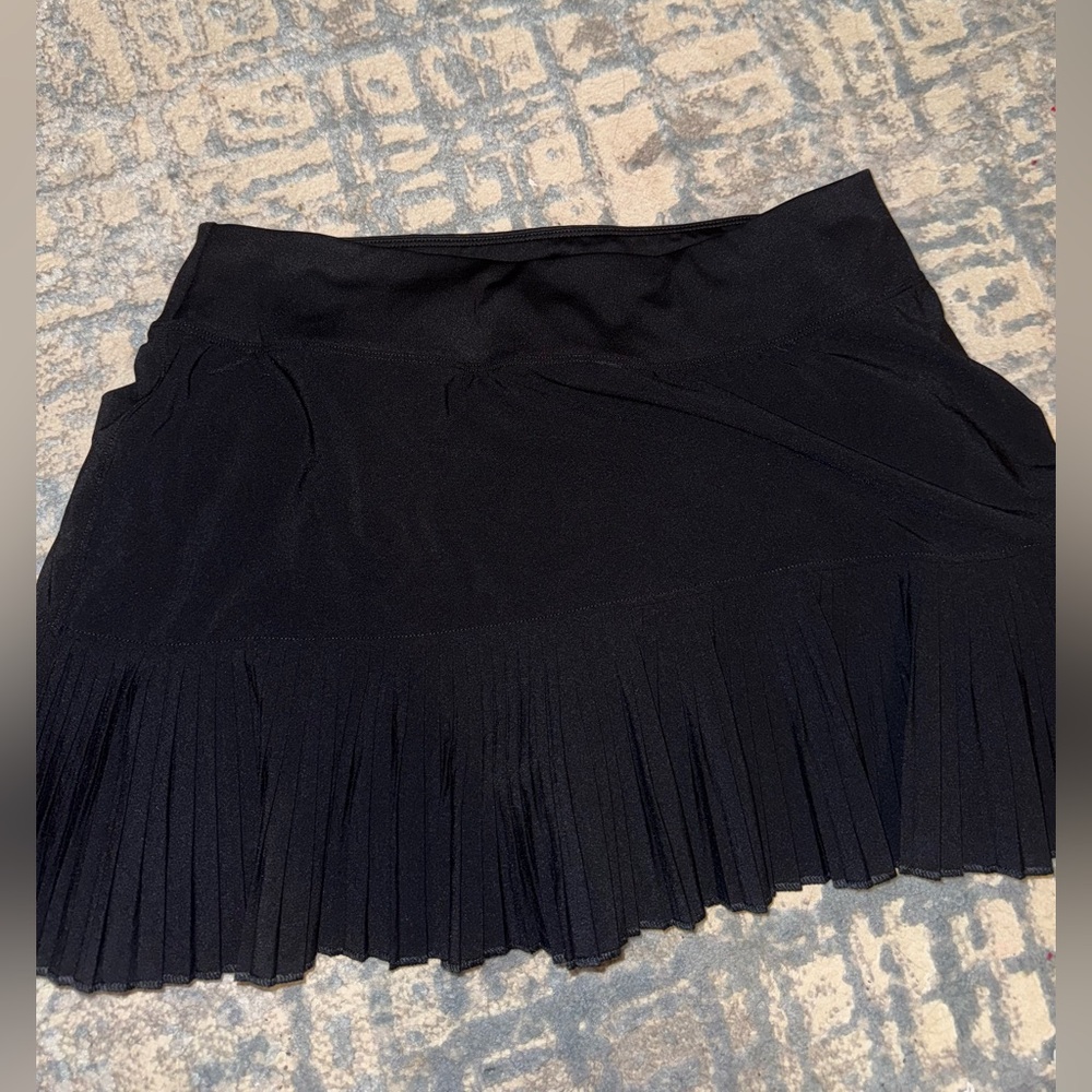 Mondetta Black Performance Luxury Skirt